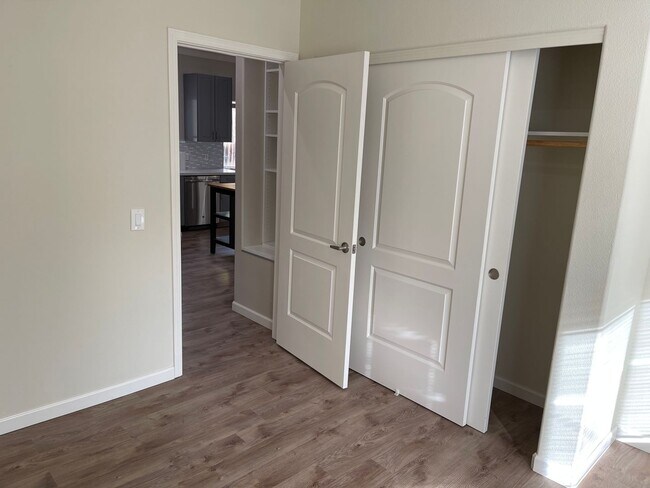 Building Photo - Three bedroom home with upgrades in Forestville!