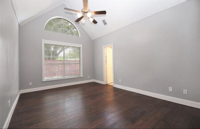 Building Photo - 14326 Cashel Wood Dr