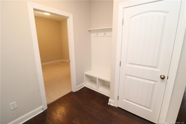 Building Photo - 1133 Timbercut Dr