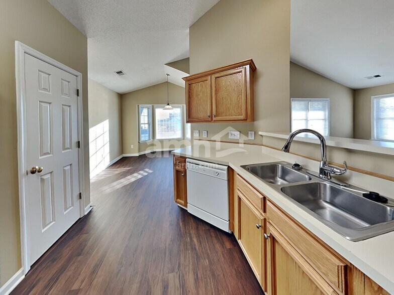 Building Photo - 433 Stoney Run Dr