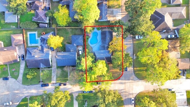 Building Photo - 3919 Fernglade Dr