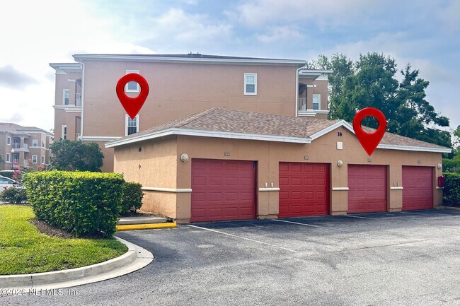 Building Photo - 610 Fairway Dr
