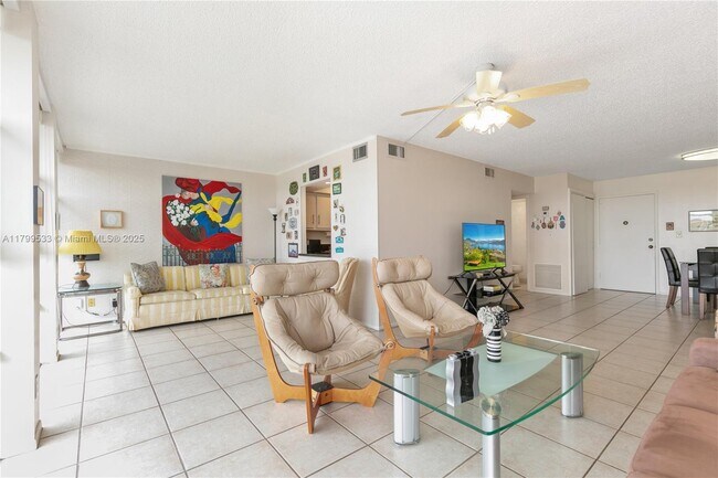Building Photo - 2000 Atlantic Shores Blvd