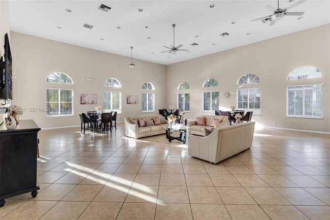 Building Photo - 27301 SW 140th Ct