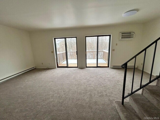 Building Photo - 8004 Chelsea Cove N