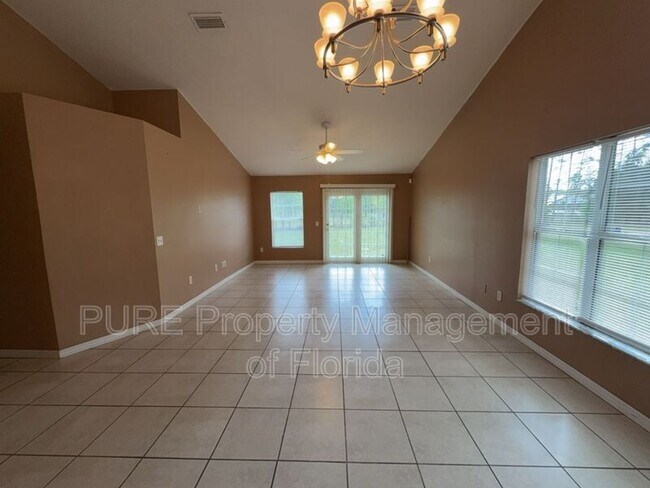 Building Photo - 11960 SW 45 St