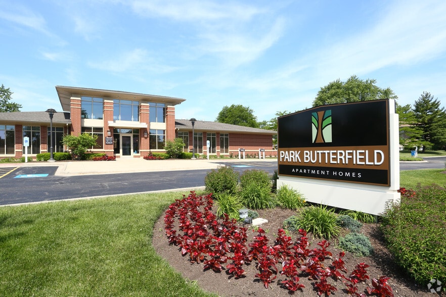 Park Butterfield Apartments 2200 S Butterfield Rd Mundelein IL 60060