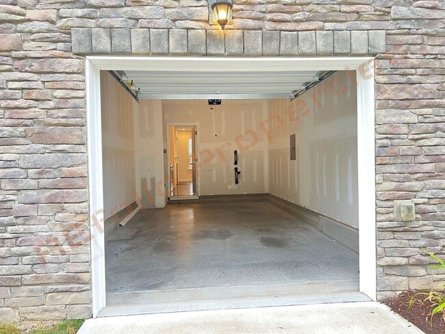 Building Photo - 1137 Little Gem Ln