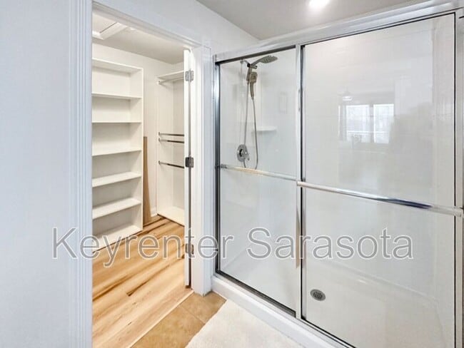 Building Photo - 6090 Benevento Dr