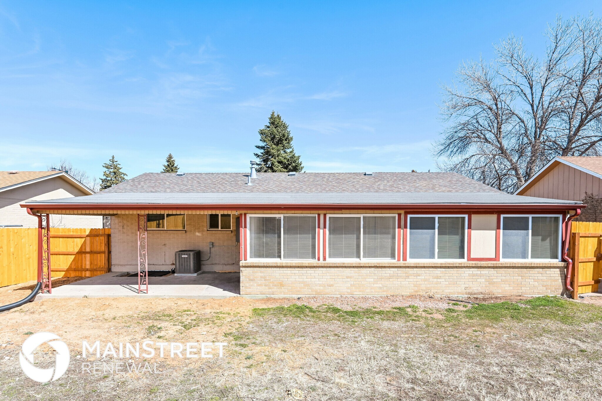 Building Photo - 15004 E Maxwell Pl