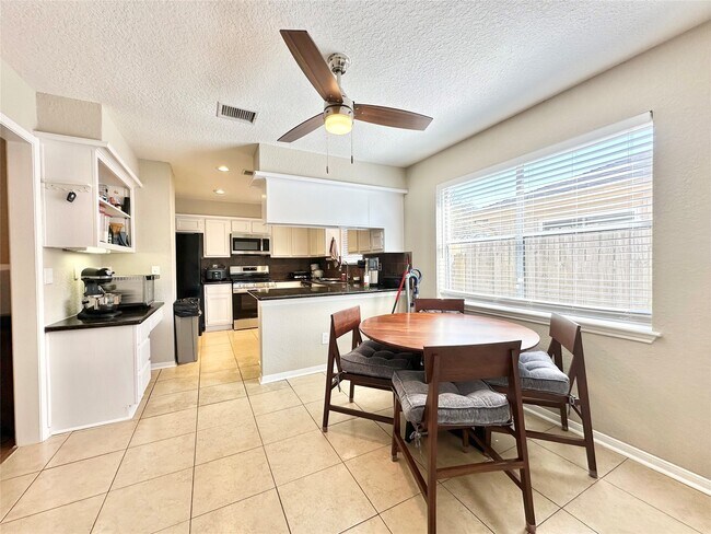 Building Photo - 1514 Park Meadow Dr