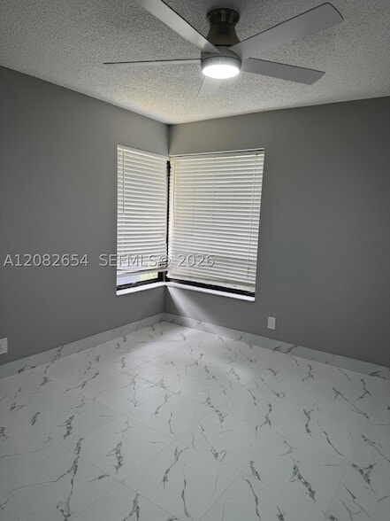 Building Photo - 2520 SW 55th St