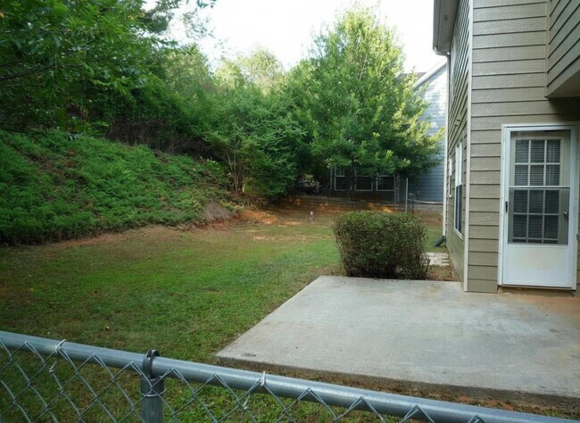 Building Photo - 3020 Oak Meadow Dr