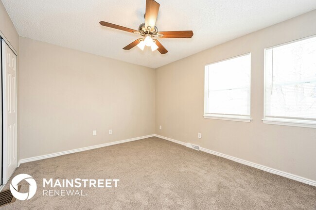 Building Photo - 1523 S Carson St