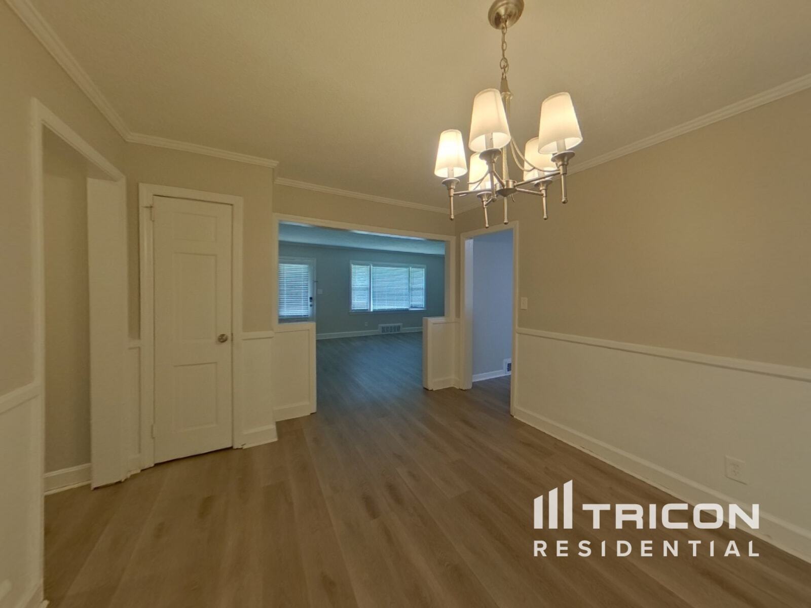 Building Photo - 340 Lynhurst Dr SW