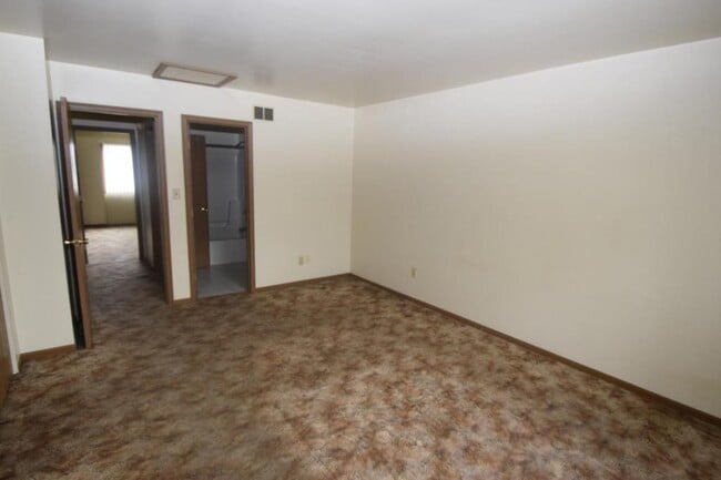 Building Photo - 3782 W 73rd Pl