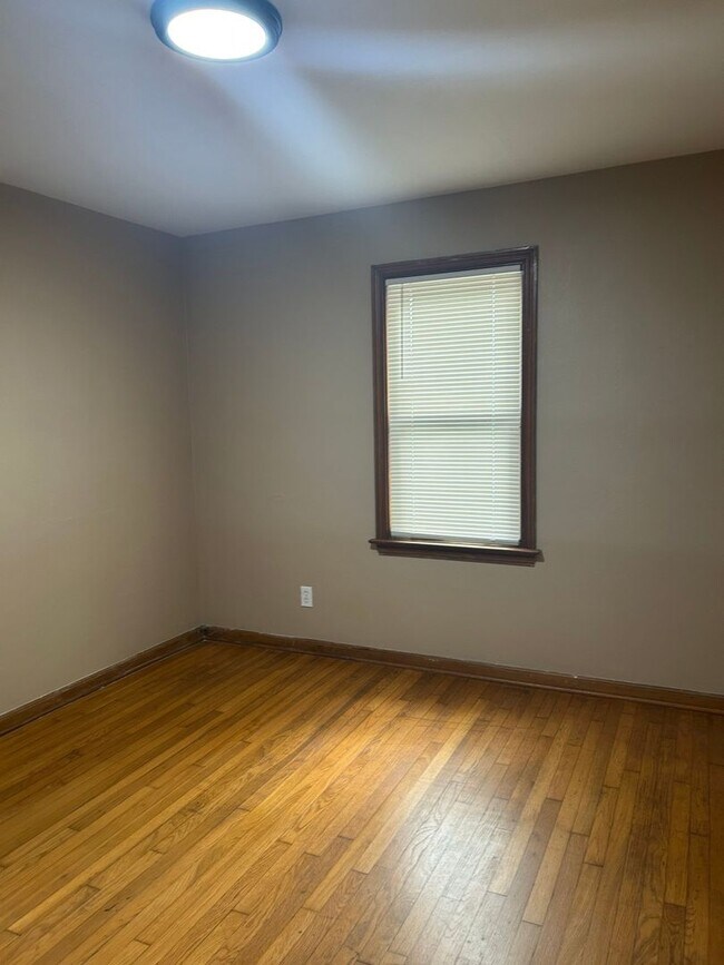 Building Photo - 1 bed 1 bath, 844 square foot home located in West Lafayette
