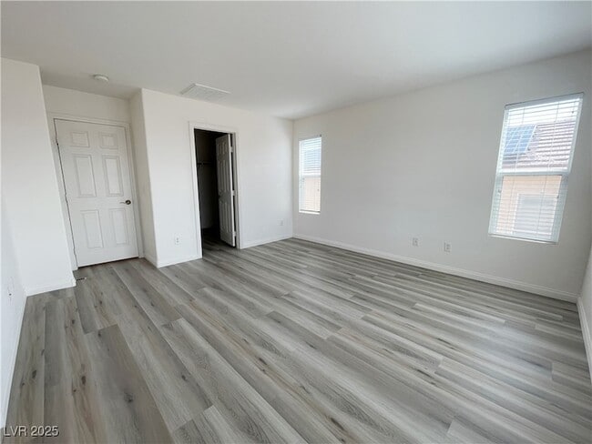 Building Photo - 8413 Lower Trailhead Ave