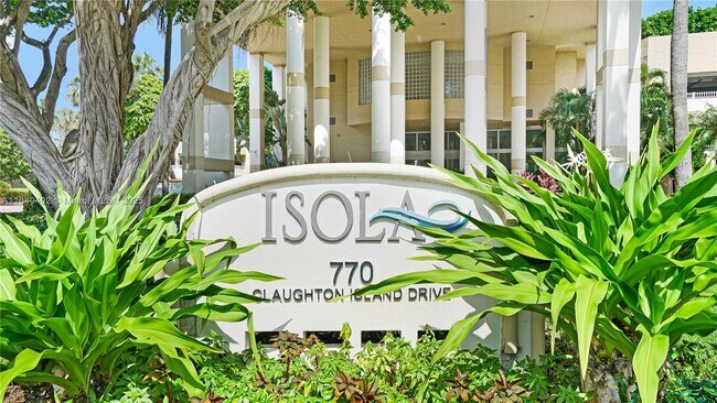 Building Photo - 770 Claughton Island Dr