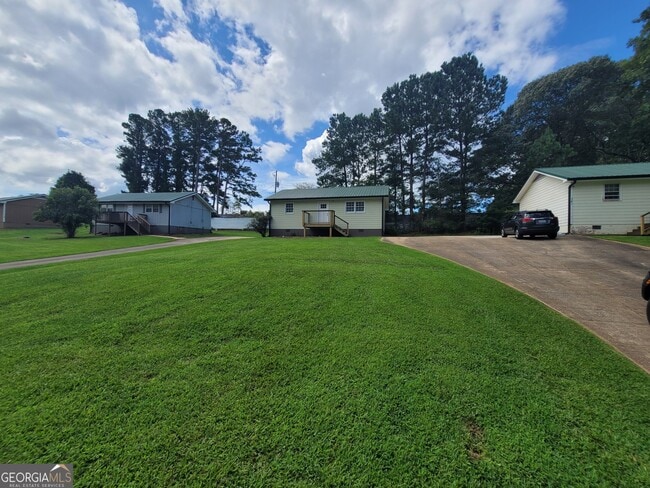 Building Photo - 351 Browns Rd