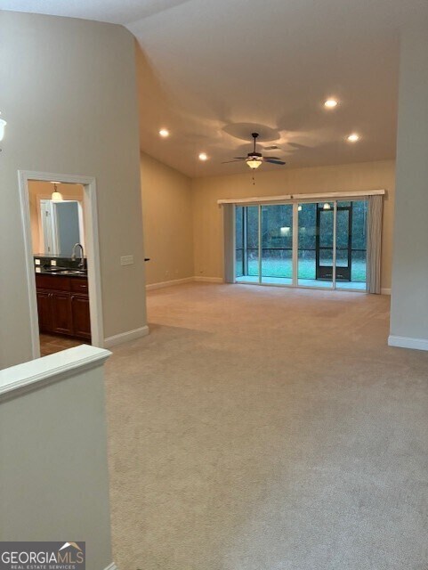 Building Photo - 216 Holm Pl