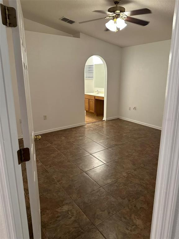 Building Photo - 1518 Sterns Dr