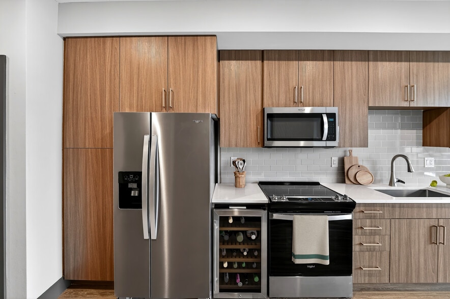 Kitchen - Sinclair at Palm Pointe