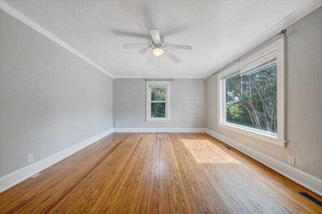 Building Photo - 812 Mississippi Ave NE