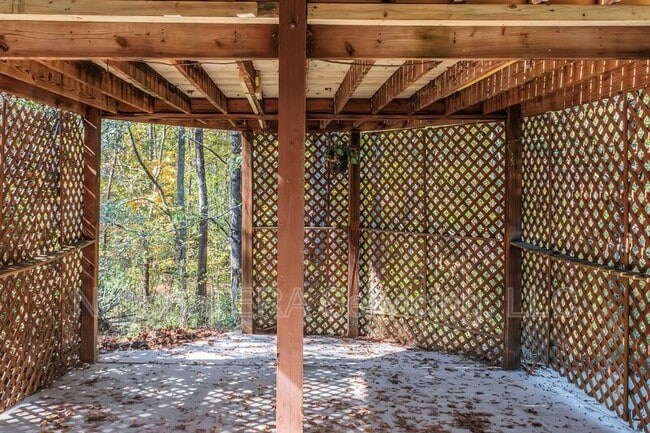 Building Photo - 455 Trelawney Cir