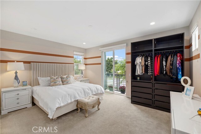 Building Photo - 134 Modjeska