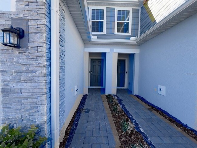 Building Photo - 490 Thompson Vlg Ave