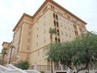 Building Photo - Modern 1 Bed / 1 Bath Condo on 8th Floor