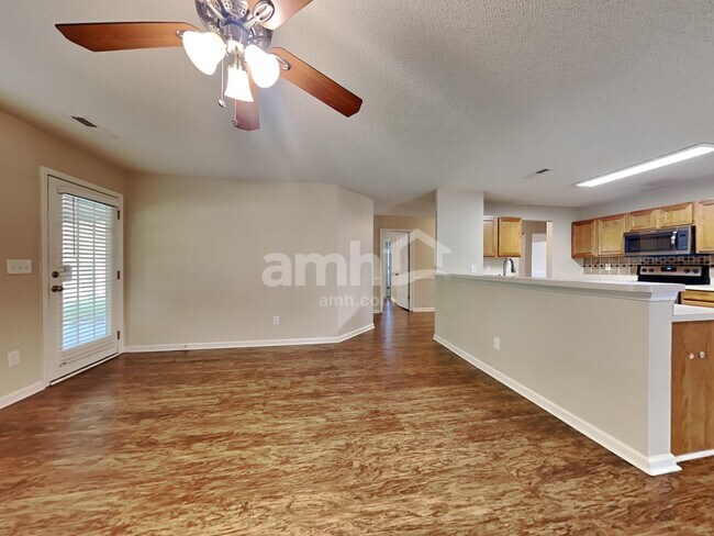 Building Photo - 5146 Torrey Ln