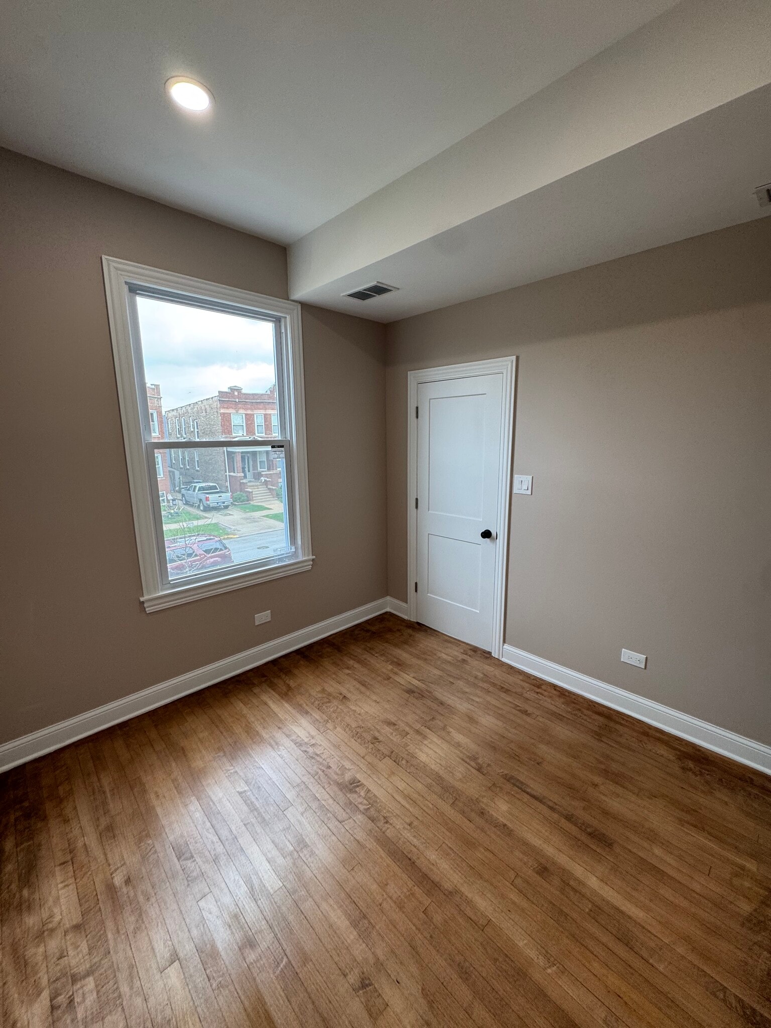 First Room - 5335 W 23rd Pl