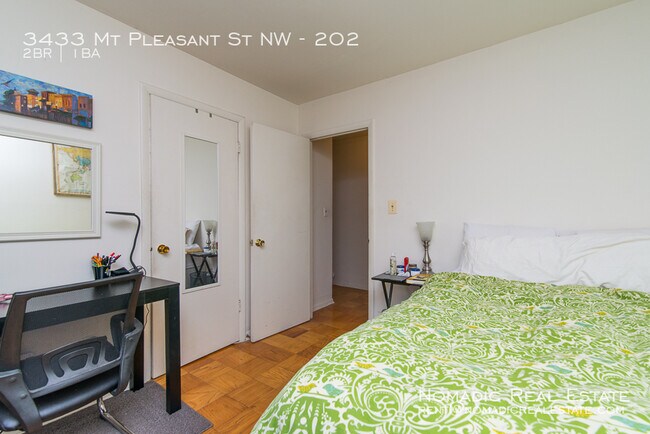 Building Photo - 3433 Mt Pleasant St NW