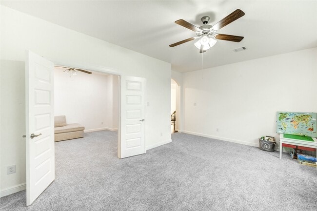 Building Photo - 4055 Woodland Meadow Dr
