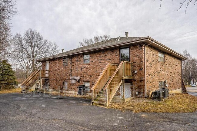 Building Photo - 16423 E 29th St