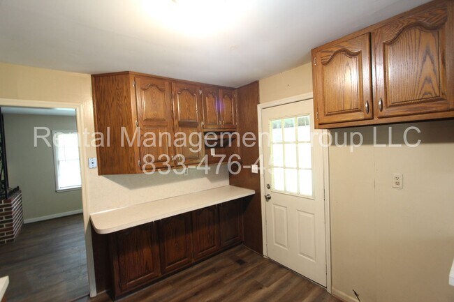 Building Photo - New On The Market!  Better Hurry!!