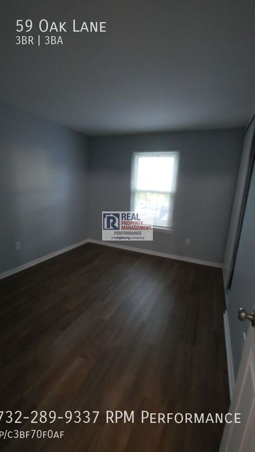 Building Photo - 59 Oak Ln