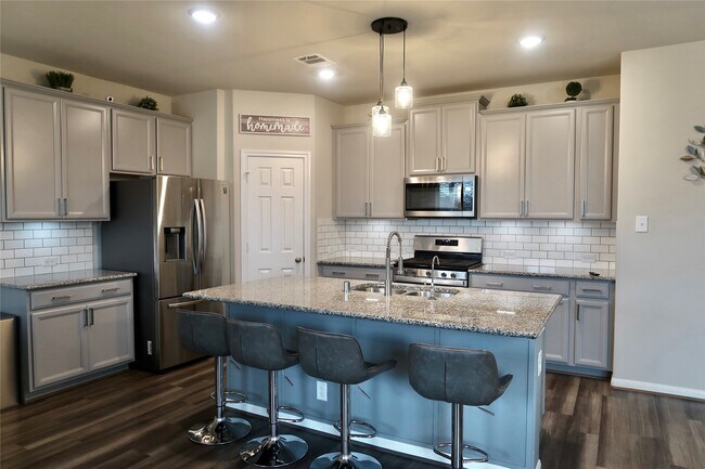 Building Photo - 9850 Copper Ranch Trail