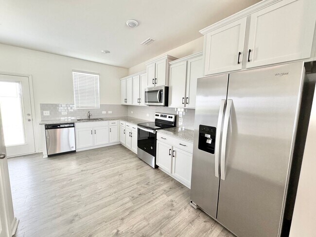 Building Photo - 14216 Whistling Teal Dr