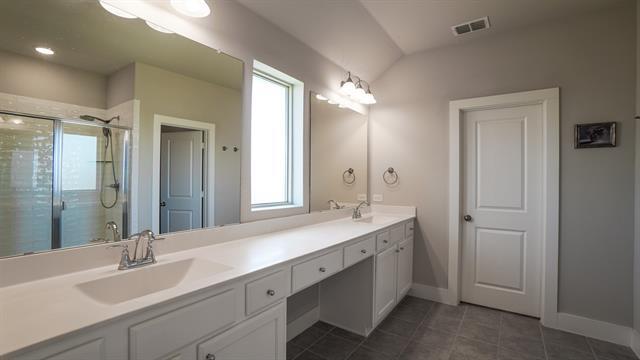 Building Photo - 1836 Big Spring Dr