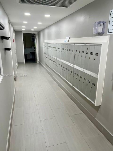 Building Photo - 3000 S Course Dr