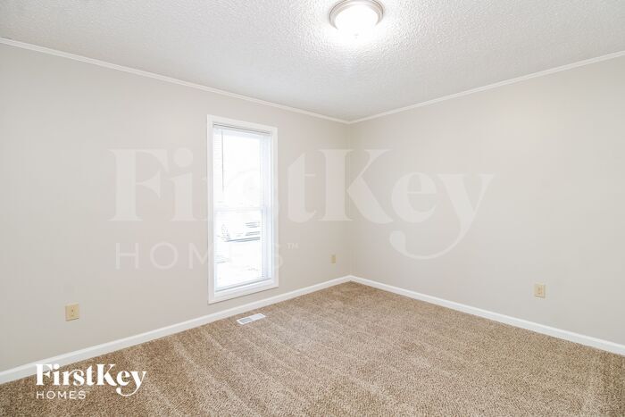 Building Photo - 2105 Arbrook Ln