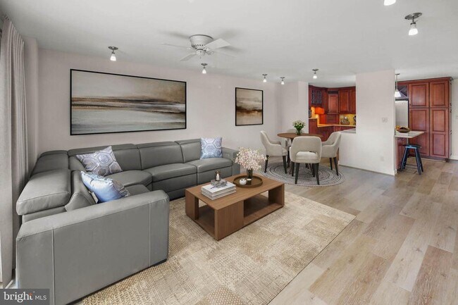 Building Photo - 8340 Greensboro Dr