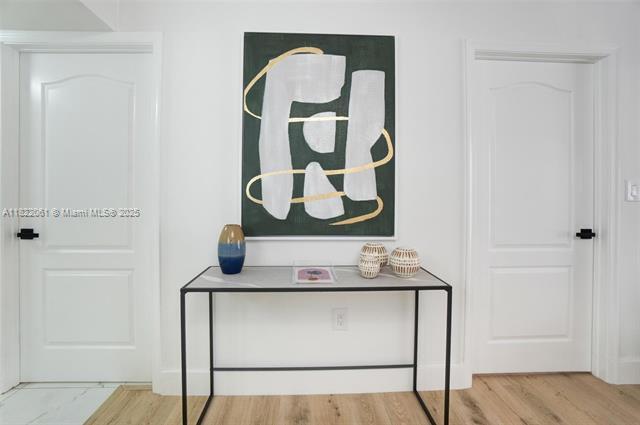 Building Photo - 1200 Brickell Bay Dr