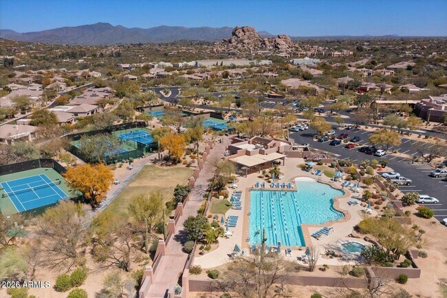 Building Photo - 32876 N 69th St