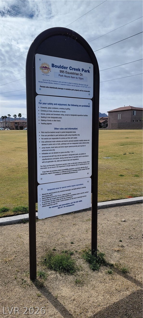 Building Photo - 998 Lone Pine River Ave