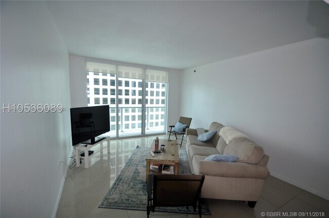 Building Photo - 500 Brickell Ave