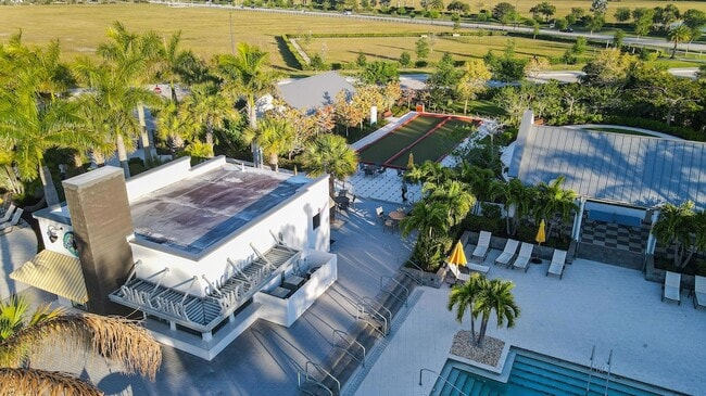 Building Photo - 5579 Liberty Ln